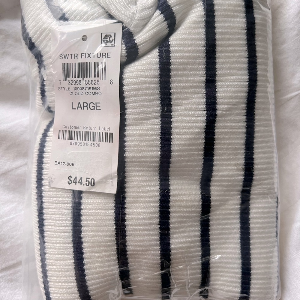 Maison Jules Striped Wavy-Trim Sweater brand new still in package. Size large